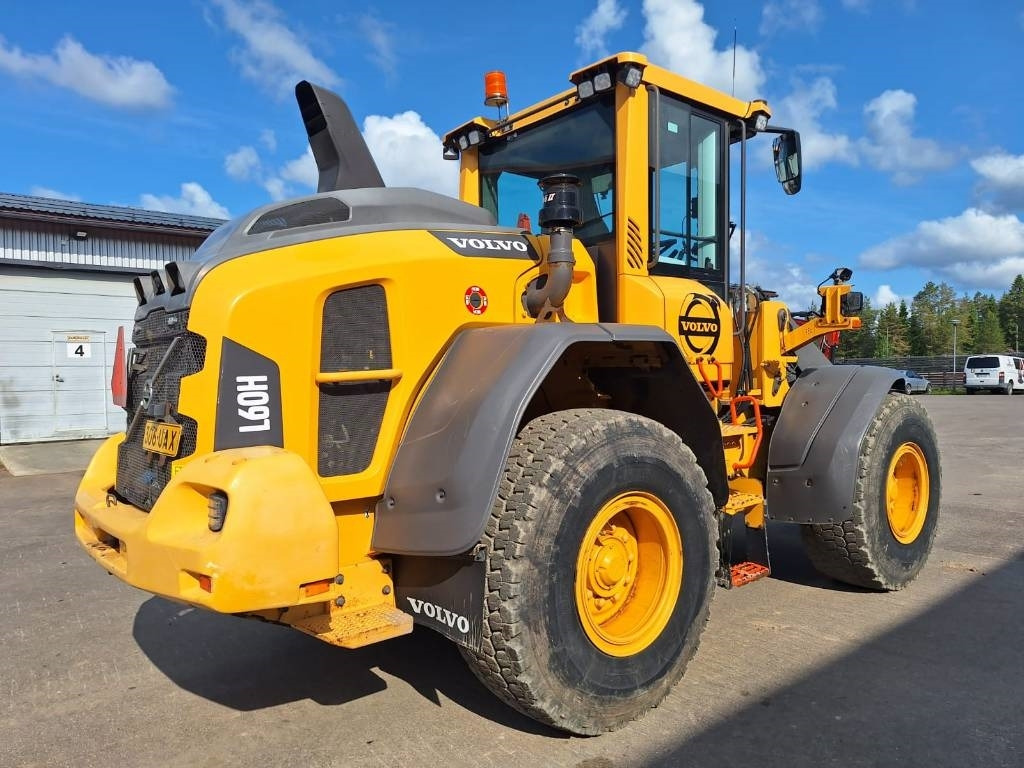 Volvo L60H VÄHÄN AJETTU - Wheel loader: picture 4 Volvo L60H VÄHÄN AJETTU - Wheel loader: picture 4