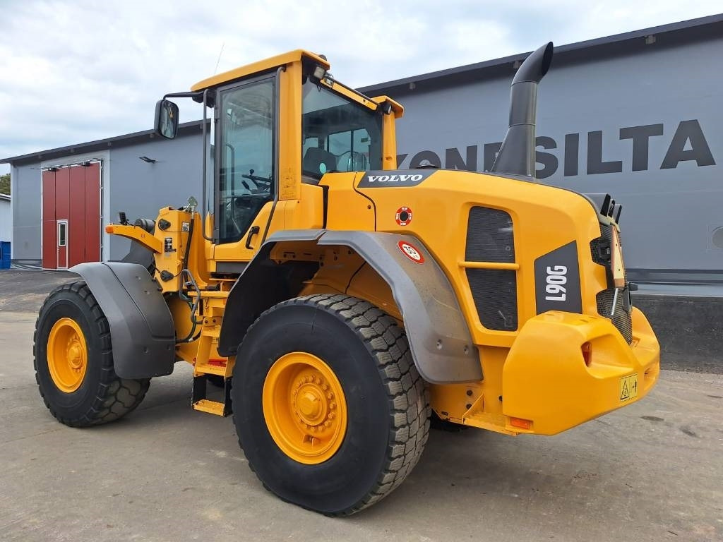 Volvo L90G RASVARI, YM. - Wheel loader: picture 2 Volvo L90G RASVARI, YM. - Wheel loader: picture 2