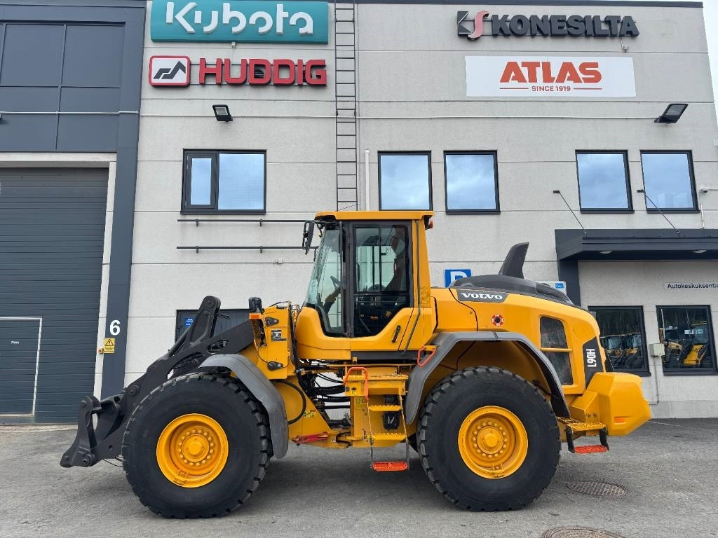Volvo L90H UUSILLA RENKAILLA - Wheel loader: picture 1 Volvo L90H UUSILLA RENKAILLA - Wheel loader: picture 1