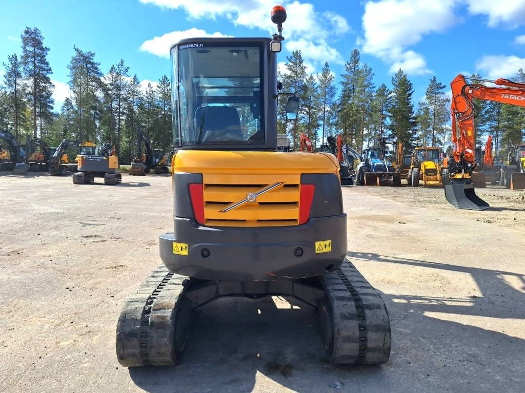 Volvo MYYTY! SOLD! ECR48C PYÖRITTÄJÄ PIHDEILLÄ - Mini excavator: picture 3 Volvo MYYTY! SOLD! ECR48C PYÖRITTÄJÄ PIHDEILLÄ - Mini excavator: picture 3