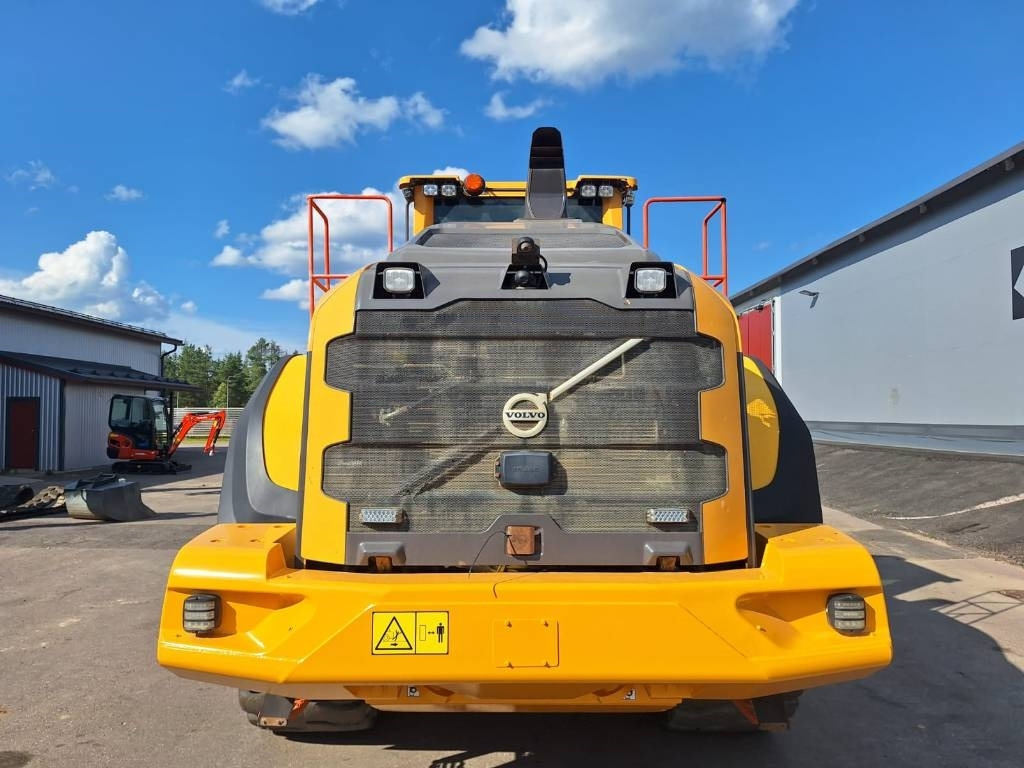 Volvo MYYTY! SOLD! L150H VAAKA, KAUHA YM. - Wheel loader: picture 3 Volvo MYYTY! SOLD! L150H VAAKA, KAUHA YM. - Wheel loader: picture 3