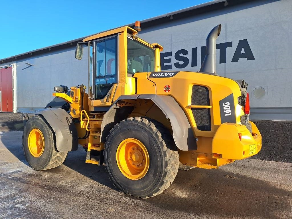 Volvo MYYTY! SOLD! L60G RASVARI YM. - Wheel loader: picture 2 Volvo MYYTY! SOLD! L60G RASVARI YM. - Wheel loader: picture 2