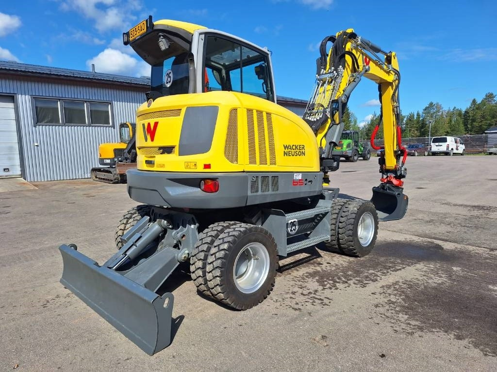 Wacker EW65 PYÖRITTÄJÄLLÄ - Wheel excavator: picture 4 Wacker EW65 PYÖRITTÄJÄLLÄ - Wheel excavator: picture 4