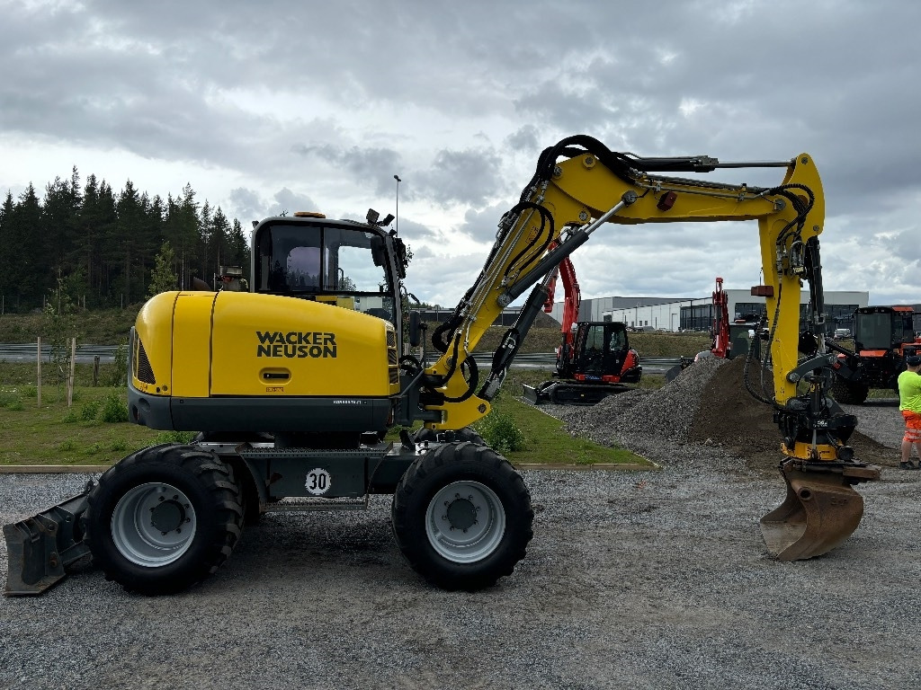 Wacker Neuson EW 100 - Wheel excavator: picture 5 Wacker Neuson EW 100 - Wheel excavator: picture 5