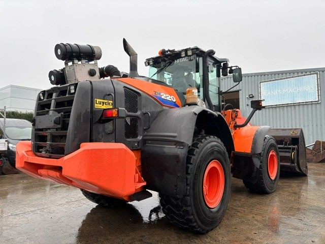 Hitachi ZW220-6. Hochkippschaufel. Wage. - Wheel loader: picture 5 Hitachi ZW220-6. Hochkippschaufel. Wage. - Wheel loader: picture 5