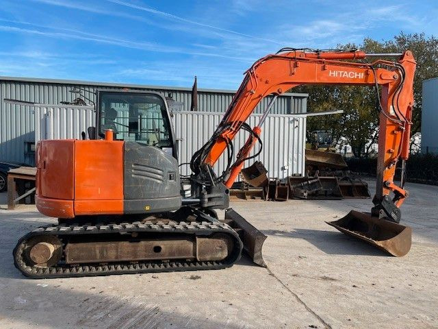 Hitachi ZX85USB-3. 2 Löffel. SW. Klima. - Mini excavator: picture 5 Hitachi ZX85USB-3. 2 Löffel. SW. Klima. - Mini excavator: picture 5
