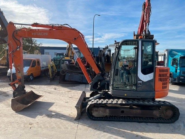Hitachi ZX85USB-3. 2 Löffel. SW. Klima. - Mini excavator: picture 1 Hitachi ZX85USB-3. 2 Löffel. SW. Klima. - Mini excavator: picture 1