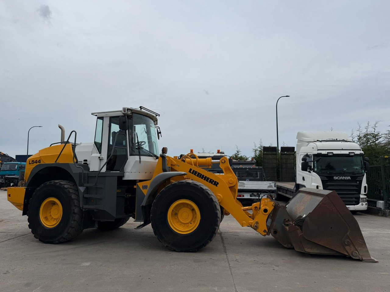 Liebherr L544. Hochkippschauffel. - Wheel loader: picture 4 Liebherr L544. Hochkippschauffel. - Wheel loader: picture 4