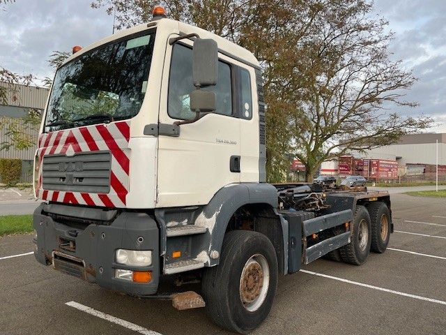 MAN TGA 26.360. 6x4. Marrel. - Hook lift truck: picture 5 MAN TGA 26.360. 6x4. Marrel. - Hook lift truck: picture 5