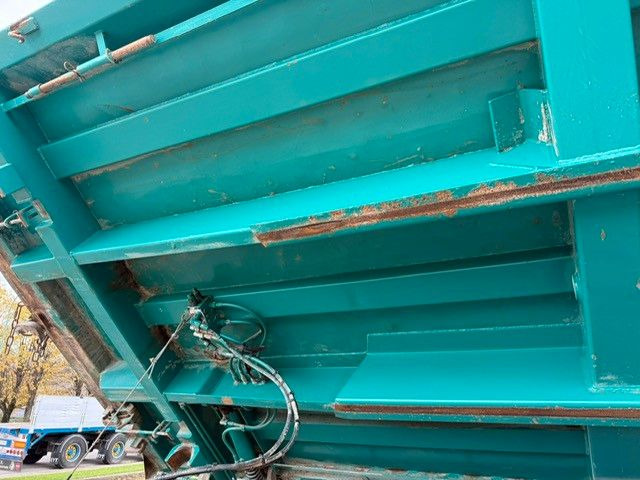 Renault Kerax 6x4. Bordmatic. Meiller Kipper. - Tipper: picture 5 Renault Kerax 6x4. Bordmatic. Meiller Kipper. - Tipper: picture 5