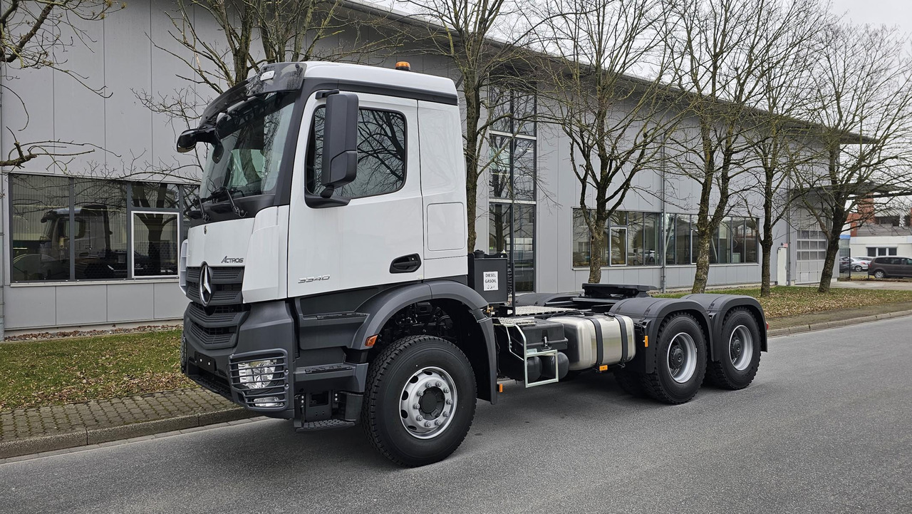 MERCEDES-BENZ Actros 3340 S 6x4 ADR Euro 3 Tractor Head - Tractor unit: picture 1 MERCEDES-BENZ Actros 3340 S 6x4 ADR Euro 3 Tractor Head - Tractor unit: picture 1