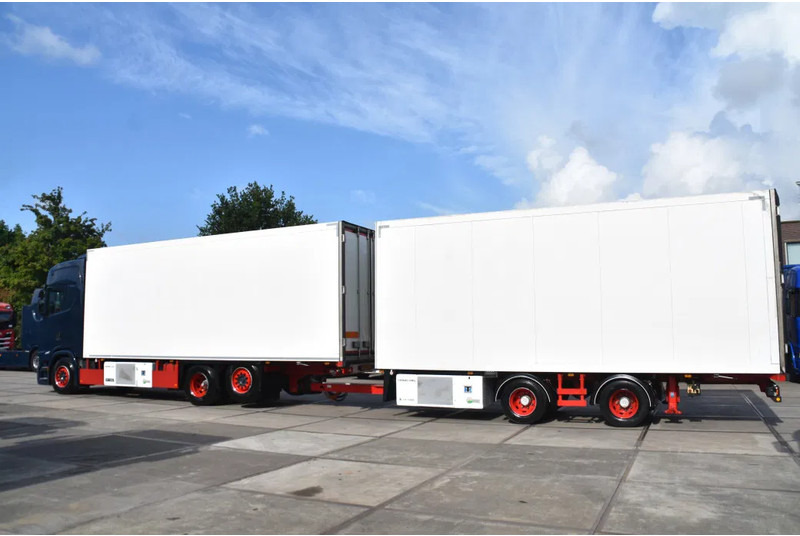 Scania S520 V8 NGS 6x2*4NB + SCHMITZ ZKO 20 - THERMO KING - RETARDER - FULL AIR - WHEELBASE: 515 CM - TOP CONDITION - - Refrigerator truck: picture 2 Scania S520 V8 NGS 6x2*4NB + SCHMITZ ZKO 20 - THERMO KING - RETARDER - FULL AIR - WHEELBASE: 515 CM - TOP CONDITION - - Refrigerator truck: picture 2