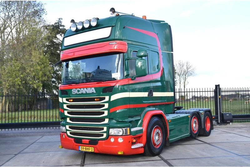 Scania R490 TL 6x2/4 - RETARDER - ACC - DIFF. LOCK - 2 x FUEL TANKS - 2 BEDS - EXCELLENT CONDITION - - Tractor unit: picture 2 Scania R490 TL 6x2/4 - RETARDER - ACC - DIFF. LOCK - 2 x FUEL TANKS - 2 BEDS - EXCELLENT CONDITION - - Tractor unit: picture 2