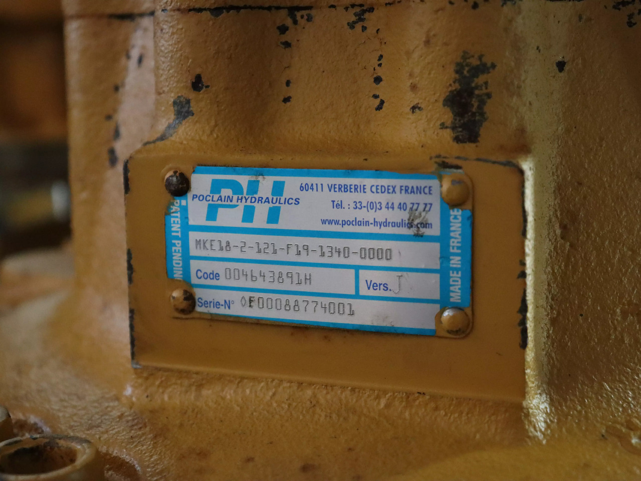 POCLAIN MKE18-2-121-F19-1340-0000 - Hydraulic motor for Construction machinery: picture 4 POCLAIN MKE18-2-121-F19-1340-0000 - Hydraulic motor for Construction machinery: picture 4