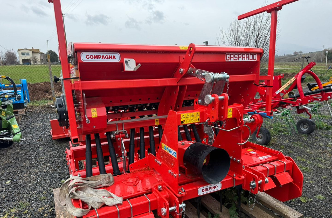 Combinata - Combine seed drill: picture 3 Combinata - Combine seed drill: picture 3