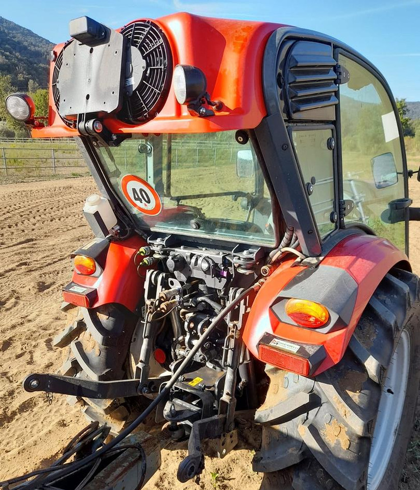 Mc cormick - Farm tractor: picture 1 Mc cormick - Farm tractor: picture 1