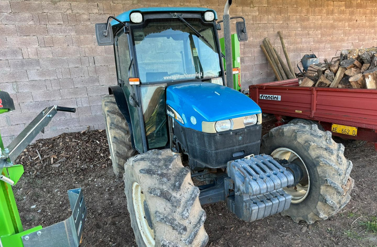 Trattore - Farm tractor: picture 1 Trattore - Farm tractor: picture 1