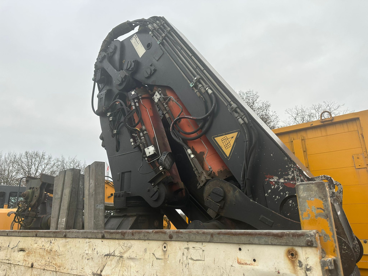 Hook lift truck, Crane truck IVECO STRALIS 420 truck open box with TEREX loading crane 290.2E-A3: picture 18