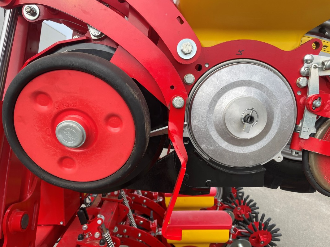 Seed drill Grimme MATRIX 1800: picture 9 Seed drill Grimme MATRIX 1800: picture 9