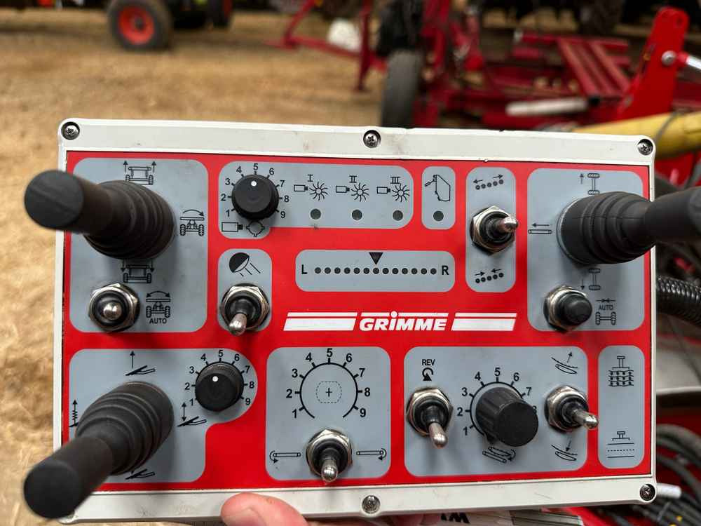 Grimme CS-150 CombiStar XL - Potato harvester: picture 3 Grimme CS-150 CombiStar XL - Potato harvester: picture 3