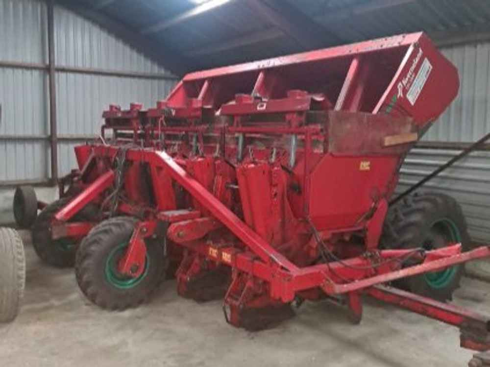 Kverneland UN-3300 - Harvester: picture 3 Kverneland UN-3300 - Harvester: picture 3