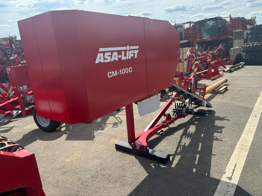 ASA-Lift CM-100C - Grape harvesting machine: picture 3 ASA-Lift CM-100C - Grape harvesting machine: picture 3
