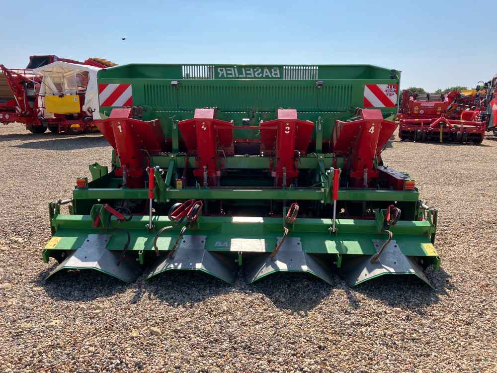 Harvester Baselier Baselier 4 Row Mounted FA-W, Potato Planter Tilla Combination: picture 23