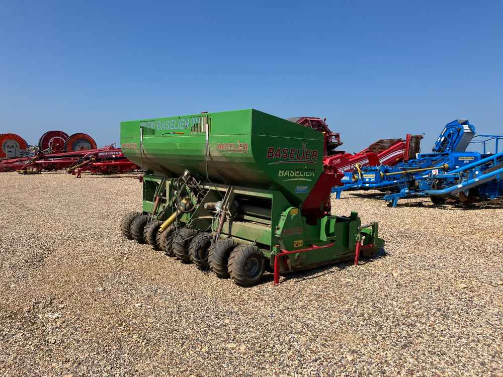 Harvester Baselier Baselier 4 Row Mounted FA-W, Potato Planter Tilla Combination: picture 7