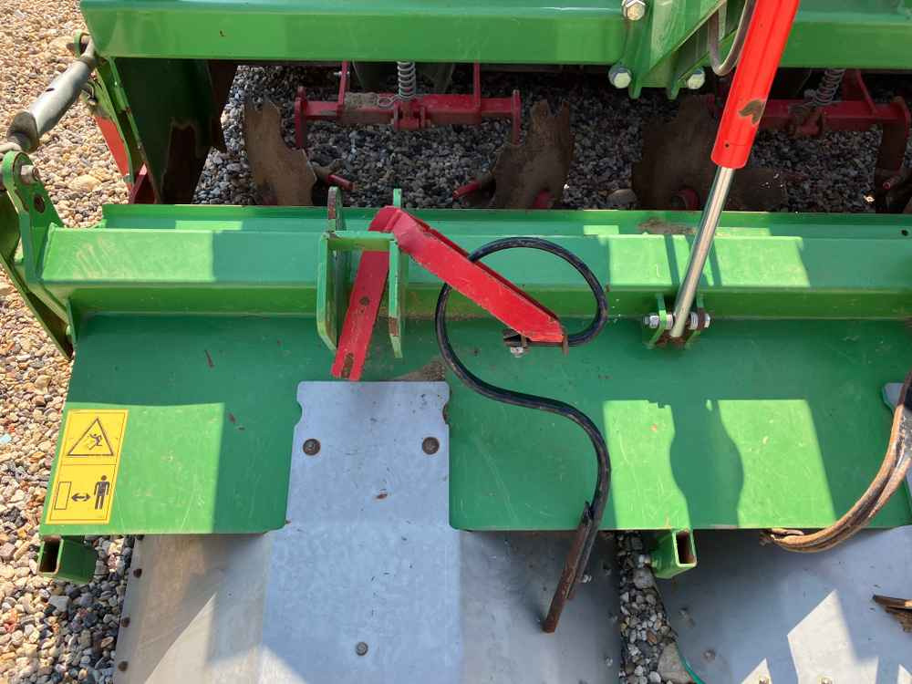 Harvester Baselier Baselier 4 Row Mounted FA-W, Potato Planter Tilla Combination: picture 15