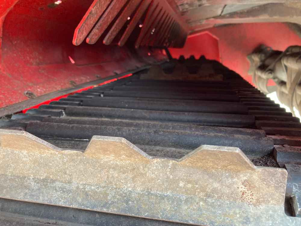 Grimme Grimme HT 210 2 Row Front Mounted Self-Propelled Topper - Harvester: picture 4 Grimme Grimme HT 210 2 Row Front Mounted Self-Propelled Topper - Harvester: picture 4