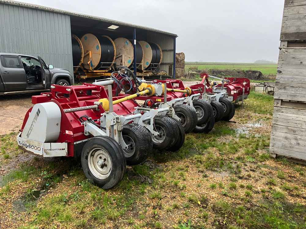 Scotts Trinity 6000, Triple Bed Topper - Harvester: picture 1 Scotts Trinity 6000, Triple Bed Topper - Harvester: picture 1