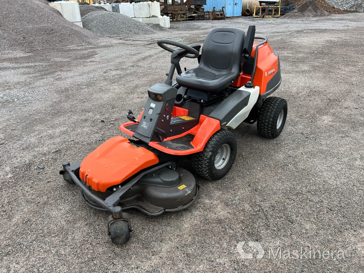 Åkgräsklippare Husqvarna R422 Ts AWD - Garden mower: picture 1 Åkgräsklippare Husqvarna R422 Ts AWD - Garden mower: picture 1