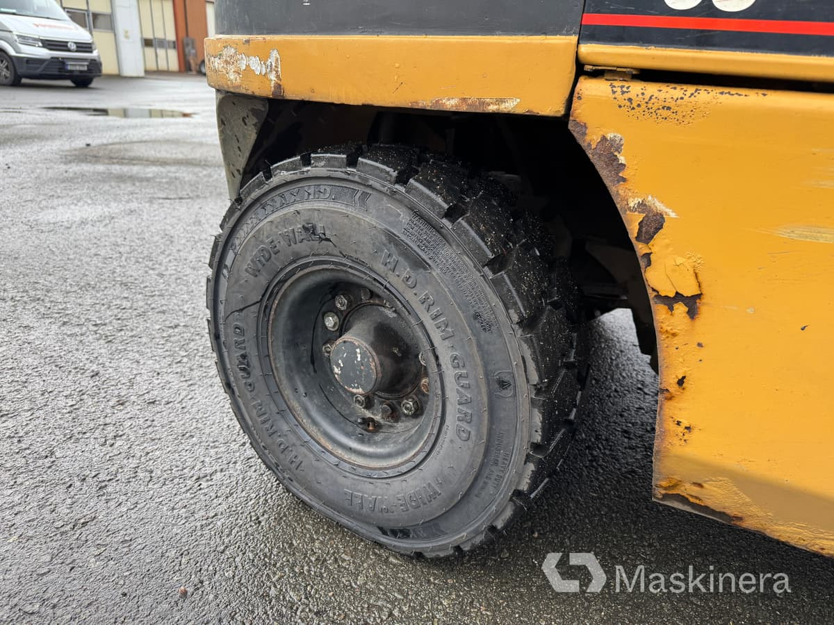 Diesel forklift Dieseltruck CAT DP30N: picture 39