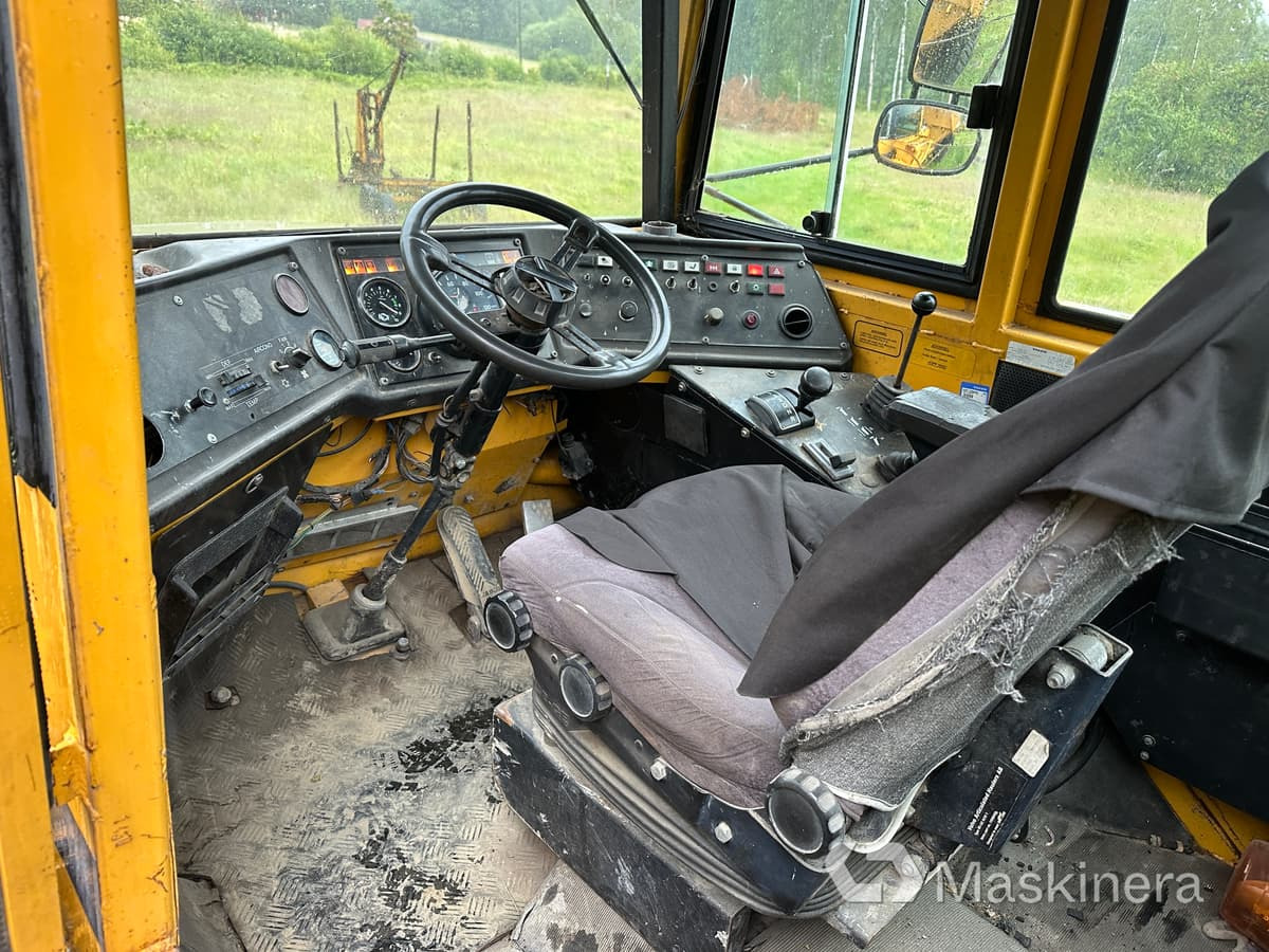 Articulated dumper Dumper Volvo BM A25B 6x6: picture 11