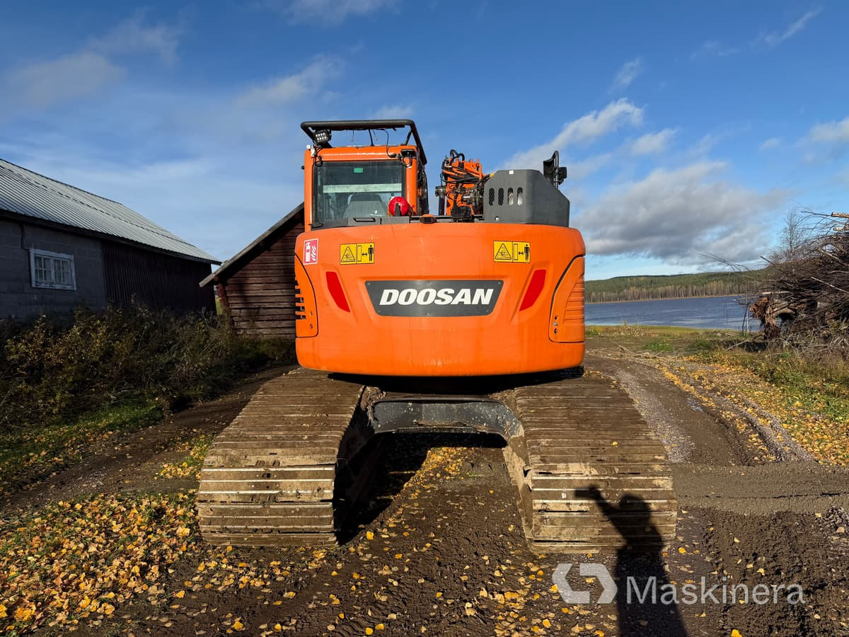 Grävmaskin Doosan DX140LCR-5 / Skördaraggregat 25RH - Crawler excavator: picture 4 Grävmaskin Doosan DX140LCR-5 / Skördaraggregat 25RH - Crawler excavator: picture 4