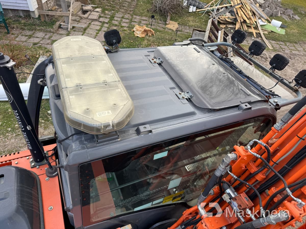 Crawler excavator Grävmaskin Hitachi ZX130-3: picture 48