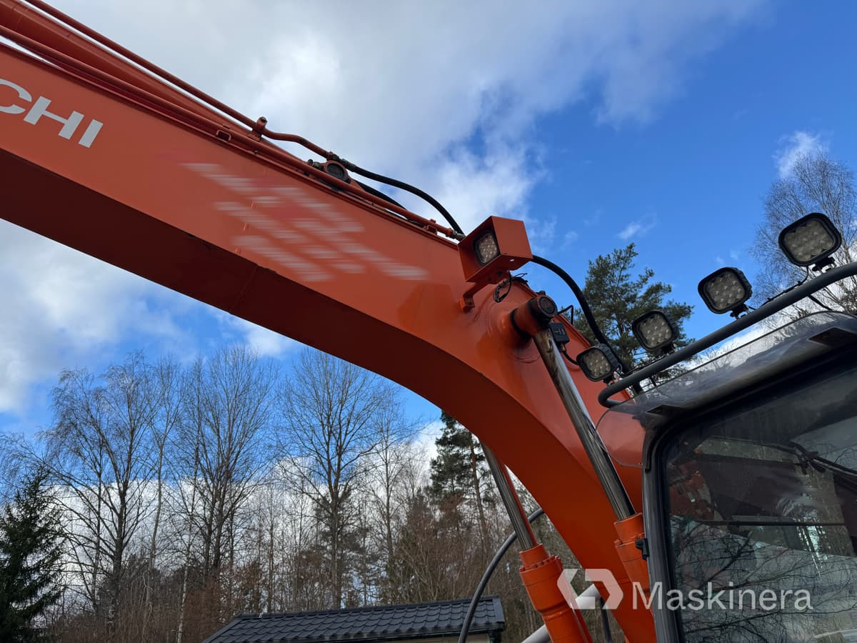 Crawler excavator Grävmaskin Hitachi ZX130-3: picture 34