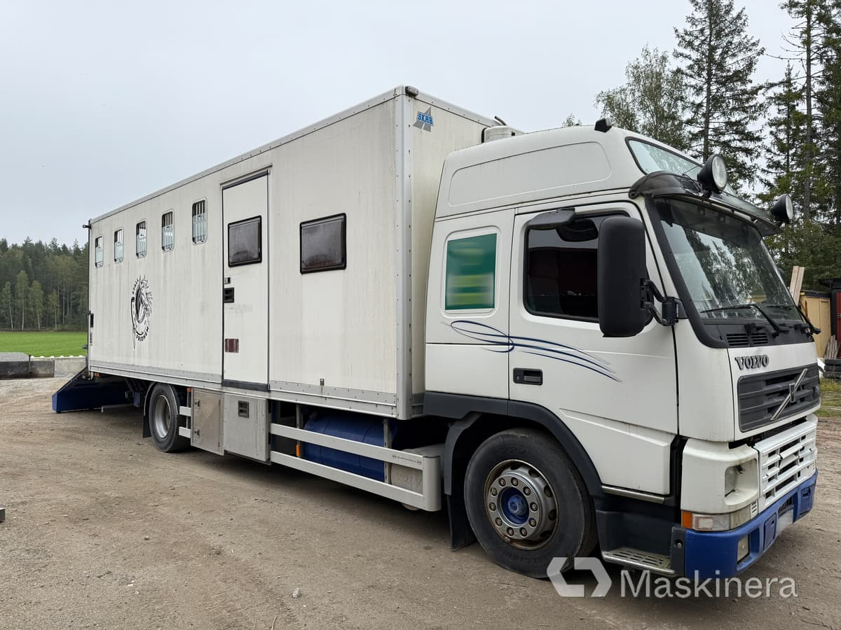 Hästlastbil Volvo FM7 4X2 - Horse truck: picture 4 Hästlastbil Volvo FM7 4X2 - Horse truck: picture 4