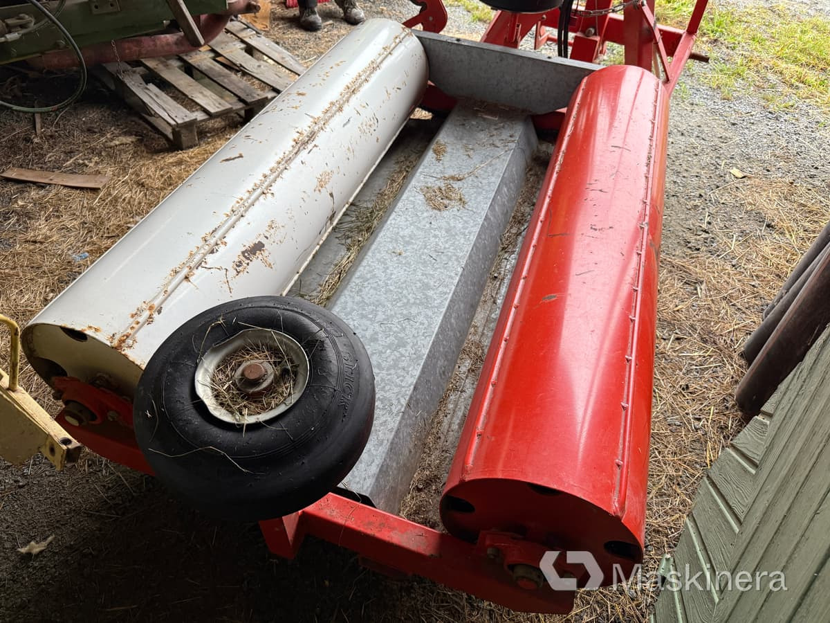 Inplastare Ysta Bale wrap 1600 med sidospakar - Bale wrapper: picture 4 Inplastare Ysta Bale wrap 1600 med sidospakar - Bale wrapper: picture 4