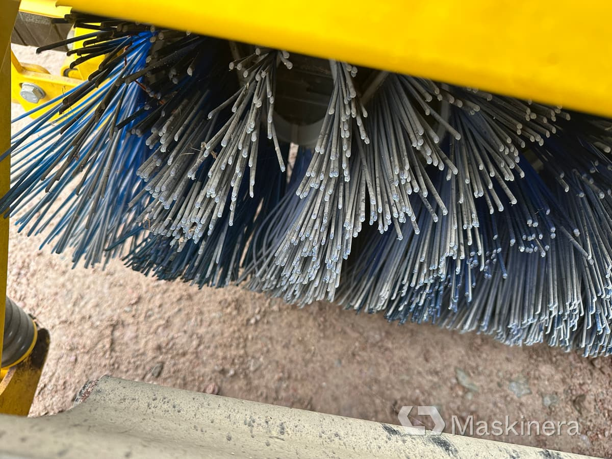 Snow plough Kombiplog Multihog MPV 2000: picture 41