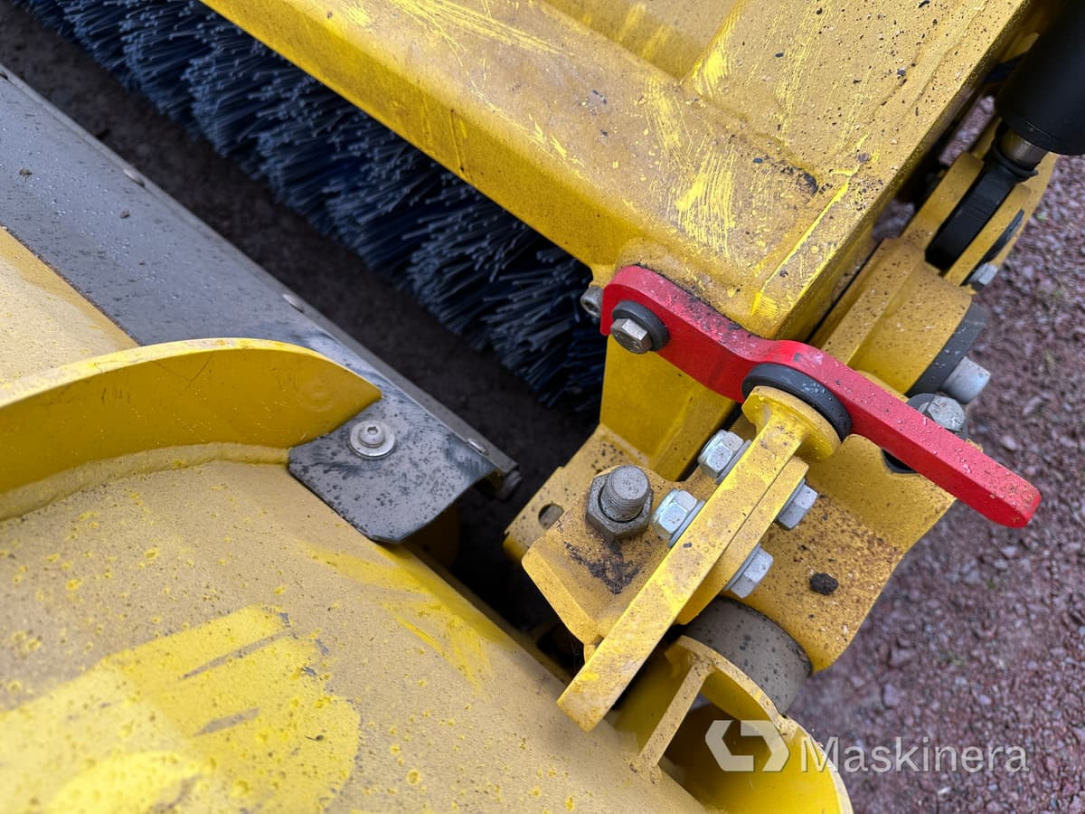 Snow plough Kombiplog Multihog MPV 2000: picture 11