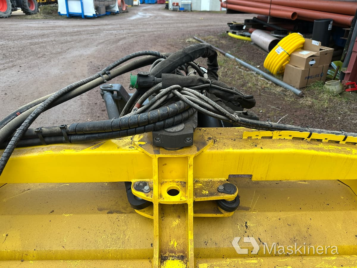 Snow plough Kombiplog Multihog MPV 2000: picture 38