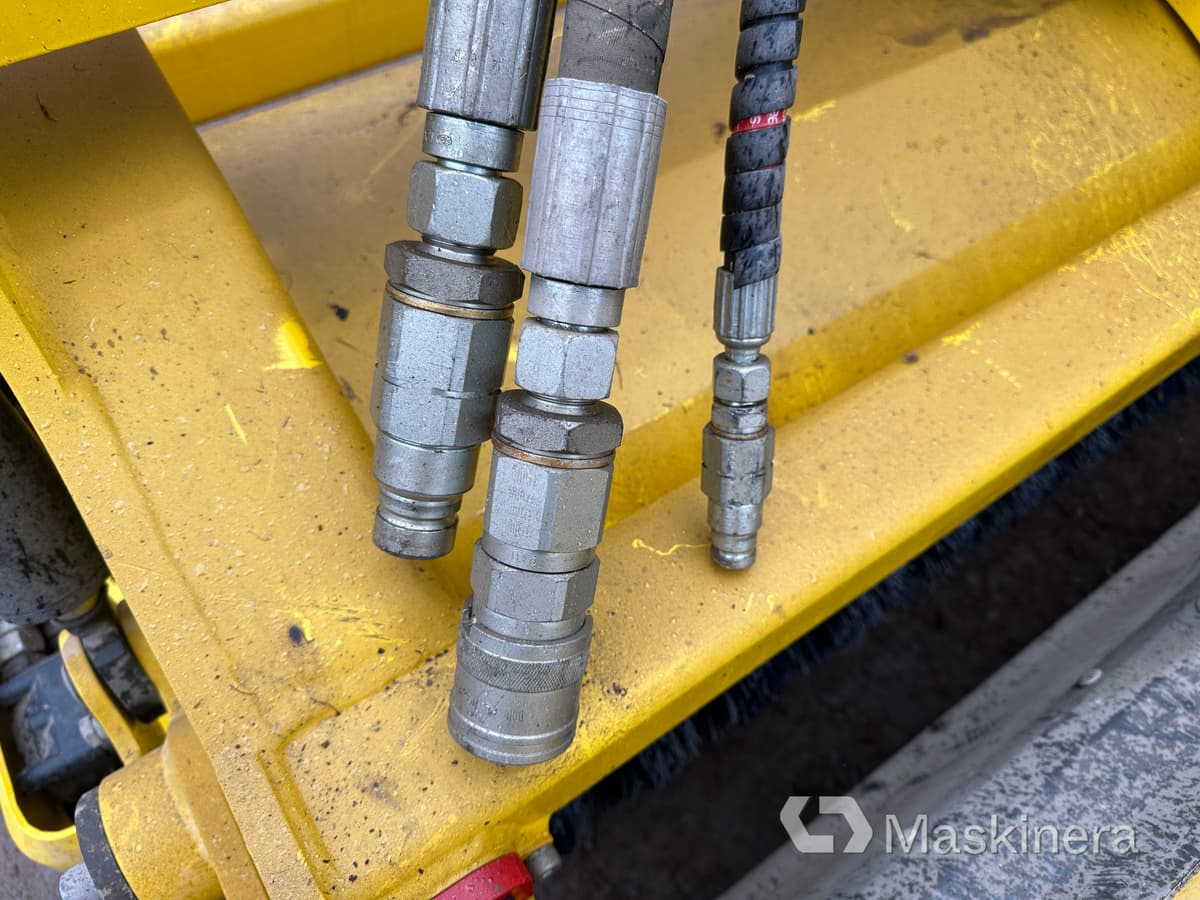 Snow plough Kombiplog Multihog MPV 2000: picture 27