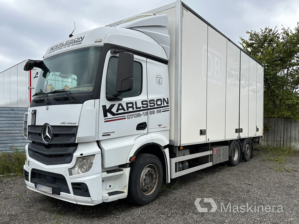 Lastbil Mercedes-Benz Actros - Box truck: picture 1 Lastbil Mercedes-Benz Actros - Box truck: picture 1