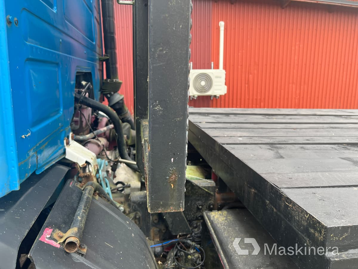 Lastbil Scania P112 M 6x2 - Dropside/ Flatbed truck: picture 5 Lastbil Scania P112 M 6x2 - Dropside/ Flatbed truck: picture 5