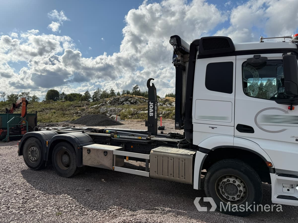 Lastväxlare Mercedes Arocs 2551 - Hook lift truck: picture 4 Lastväxlare Mercedes Arocs 2551 - Hook lift truck: picture 4