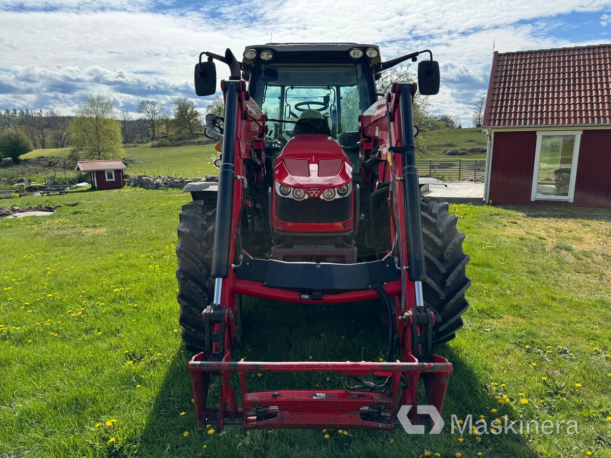 Massey Ferguson 5610 Traktor Massey Ferguson MF 5610 - Farm tractor: picture 2 Massey Ferguson 5610 Traktor Massey Ferguson MF 5610 - Farm tractor: picture 2