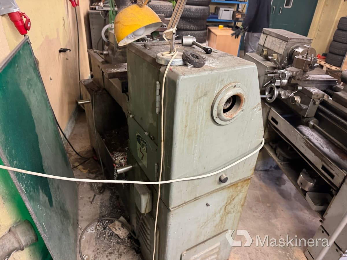 Metallsvarv Takang TK-105 - Metal lathe: picture 4 Metallsvarv Takang TK-105 - Metal lathe: picture 4
