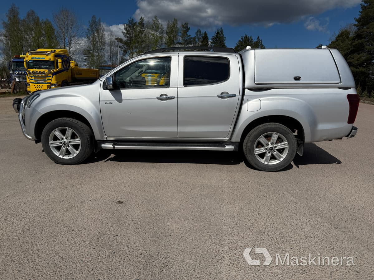 Pickup Isuzu D-max Craftsman 4X4 - Small van: picture 2 Pickup Isuzu D-max Craftsman 4X4 - Small van: picture 2