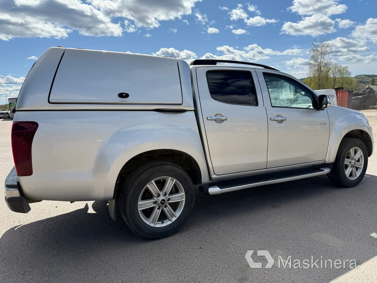Pickup Isuzu D-max Craftsman 4X4 - Small van: picture 5 Pickup Isuzu D-max Craftsman 4X4 - Small van: picture 5